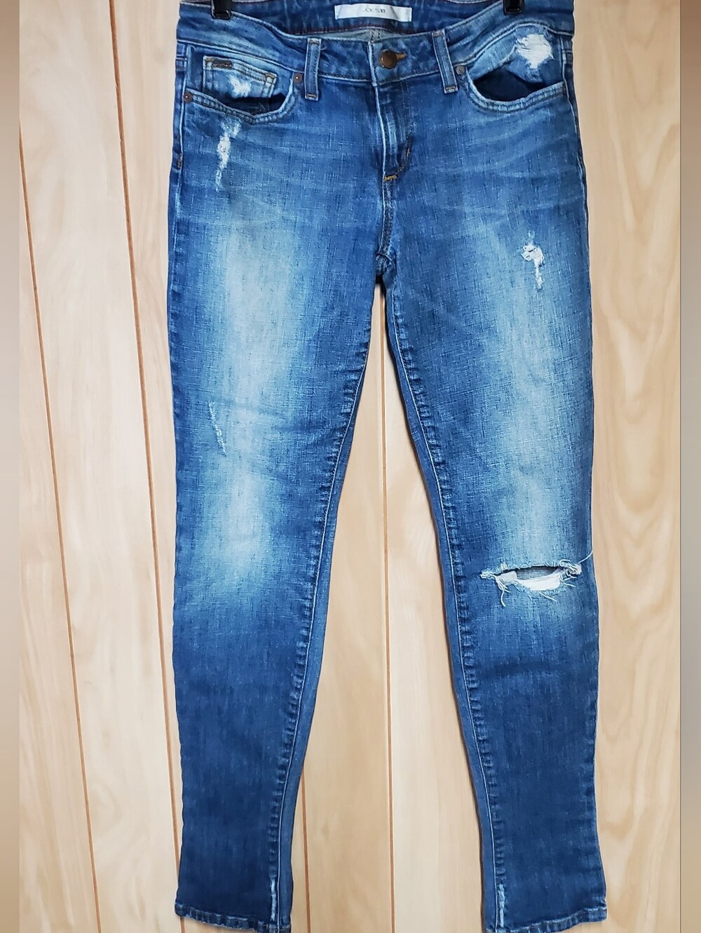 Joe's Jeans "Chelsea" Distressed Skinny Ankle Jeans Grunge, Y2K, Skater